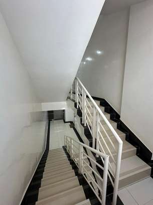 Des Plateaux de Bureaux à louer sur la VDN image 13