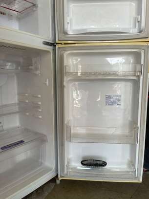Réfrigérateur encastrable métallique silencieux performant image 4