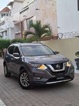 NISSAN ROGUE 2019 image 4