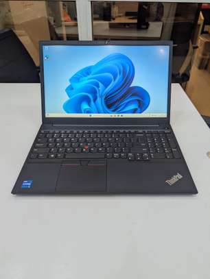 Lenovo Thinkpad E 15 gen2  i5 11ieme 16g de ram 512 image 2