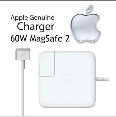 Chargeur macbook original image 2