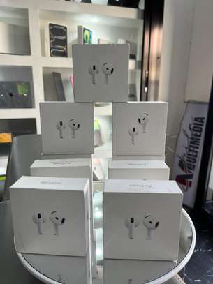 AIRPOD 4 ANC image 2