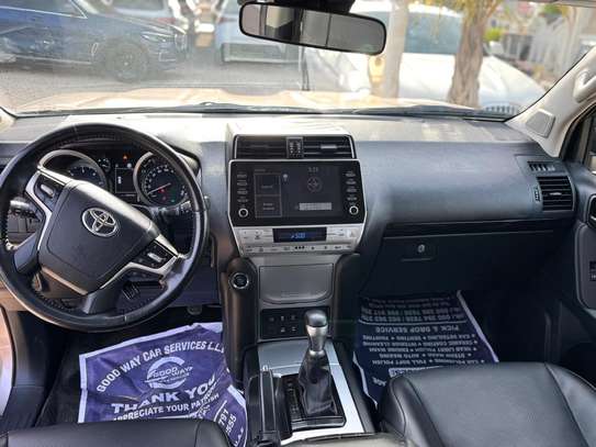 Toyota land cruiser TXL image 11