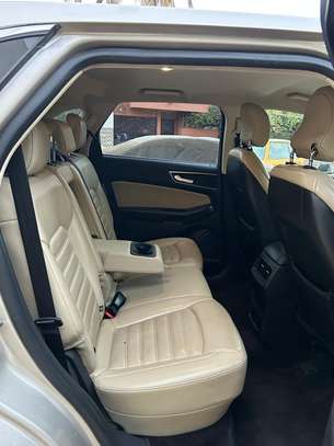 Ford Edge Année 2018 image 9