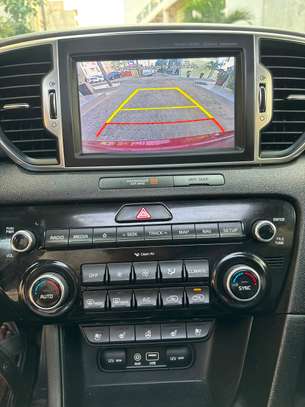 Kia Sportage image 6