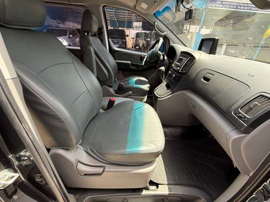 Hyundai Starex  11 places image 8