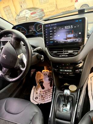 PEUGEOT 2008 année 2017 image 9