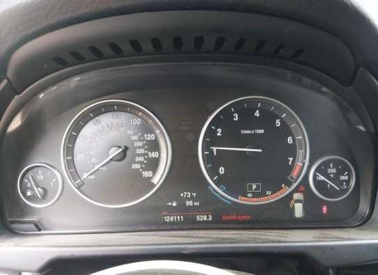 BMW X5 sous douane image 6