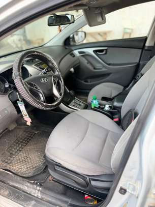 HUNDAI ELANTRA 2013 image 4
