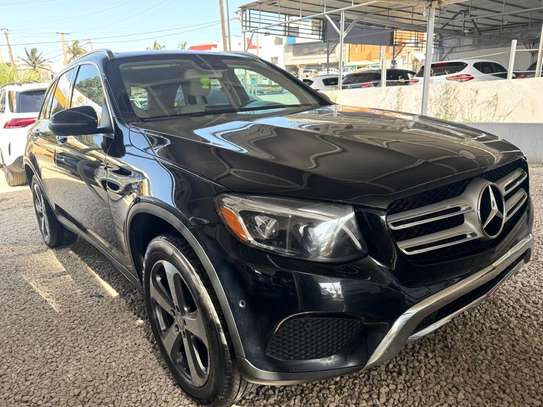 Mercedes Benz GLC 300 coupe image 13