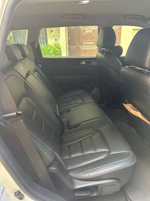 4x4 Rexton Gx4 équivalent Land cruiser NEW modèle image 3