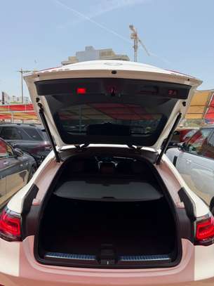 Mercedes-Benz GLC 300 image 10