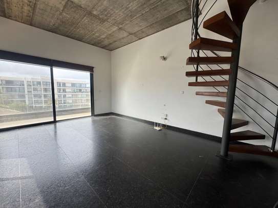 Duplex avec grand terrasse à louer aux Almadie corniche image 3