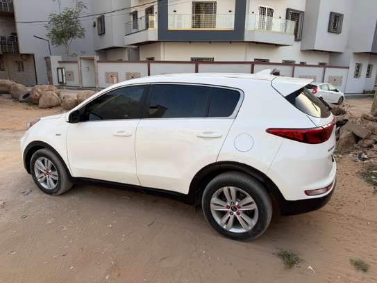 Kia sportage image 5