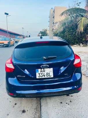 Ford Focus 2012 image 10