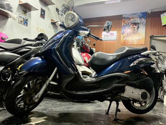 Beverly, Tureur, moteur 250 CC année 2014, venant avec Cmc image 6