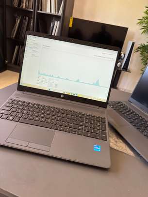 Hp pavillon i5 11th / 16gb ram / ordinateur image 3