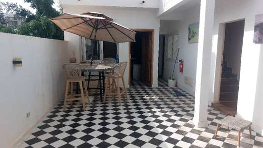 villa meublée  à louer à Mermoz image 5