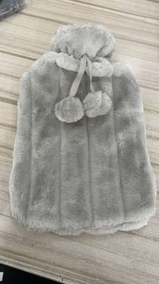 Bouillotte avec housse en peluche douce – 2 litres image 10