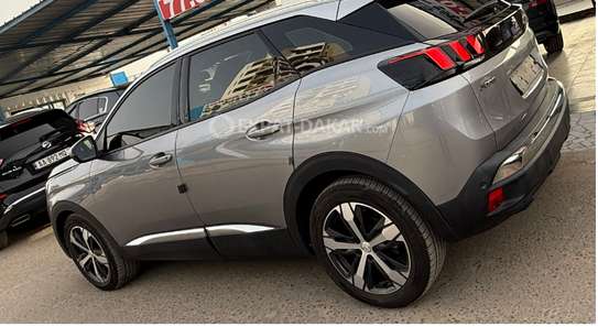 Peugeot 3008 Allure année 2018 image 12