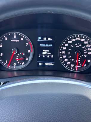 Hyundai sonata image 3