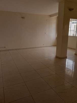 Appartement F4 Cité Africa Ouakam image 8