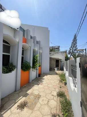 Magnifique Villa R+1 à louer image 2