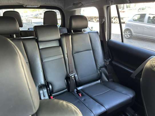 Toyota land cruiser prado image 10