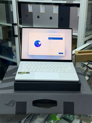 Asus ROG Zephyrus image 2