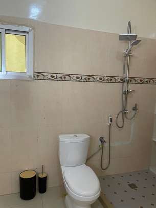 Appartement meublé 2 chambres – Ngor Almadies – Climatisé image 11