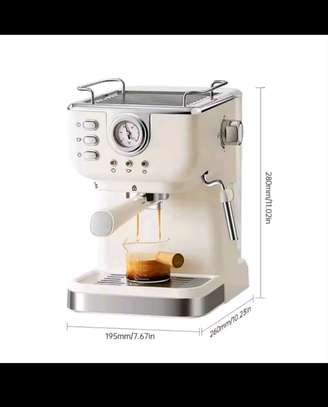 Machine expresso compacte blanche avec manomètre vapeur image 12
