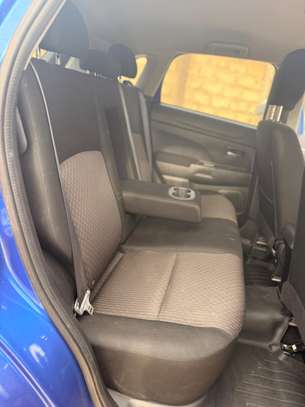 Mitsubishi OUTLANDER  2017 image 9