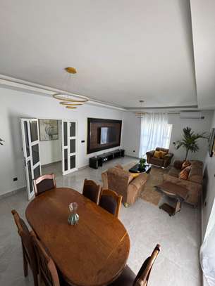 BEL APPARTEMENT F4 MEUBLE A LOUER AUX MAMELLES image 2