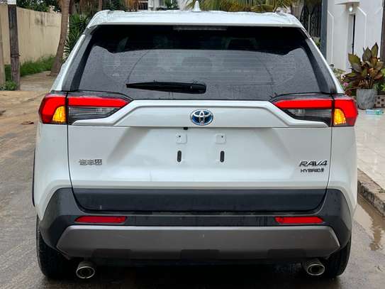 Toyota RAV4 hybride image 10
