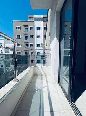 Appartement spacieux à Ouest Foire image 9