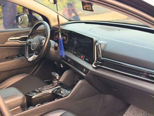 kia Sportage noire design moderne éclairage led image 8