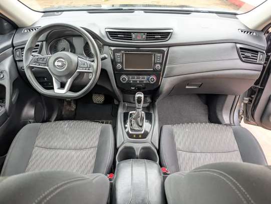 Nissan Rogue 2018 image 4