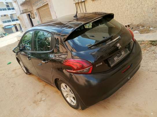 PEUGEOT 208 2016 image 2