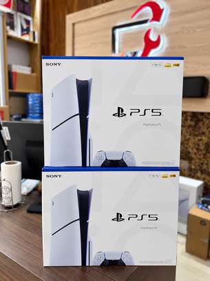 Ps5 slim version Cd image 3