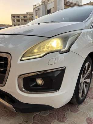 Peugeot 3008 full options image 5
