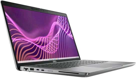 Dell latitude 5440 image 2