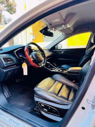 Renault SM6 image 7