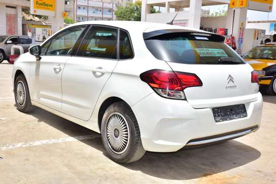 Citroën C4 2018 image 4