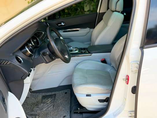 PEUGEOT *3008 2017 image 8