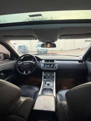 Range Rover Evoque 2018 gris nardo image 8