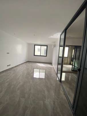 Studio F2 à Louer à Mermoz image 7