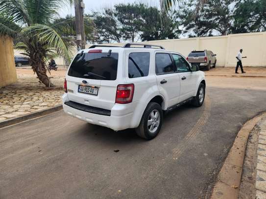 Ford Escape carré année 2012 image 12