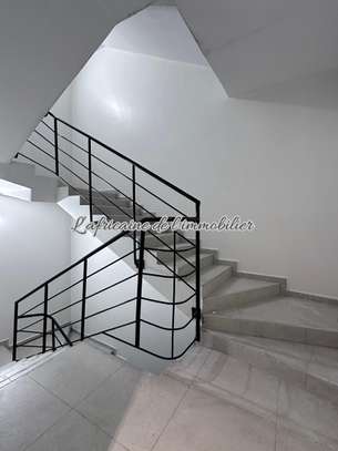Appartement F4 à louer – Situé sur la VDN image 12