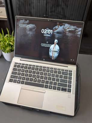 Ordinateur portable HP elitebook 845 g8 Ryzen 5 pro image 4