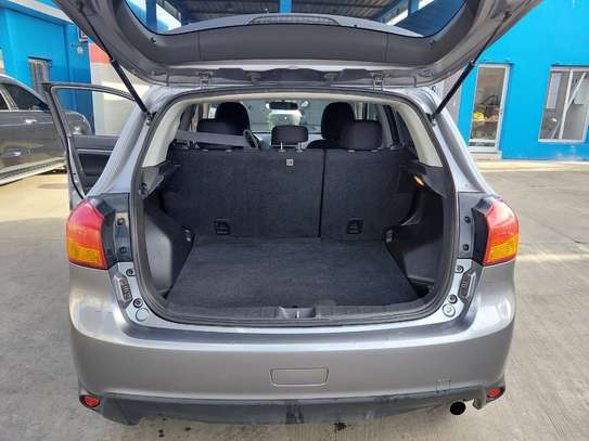 Mitsubishi Rvr venant image 12